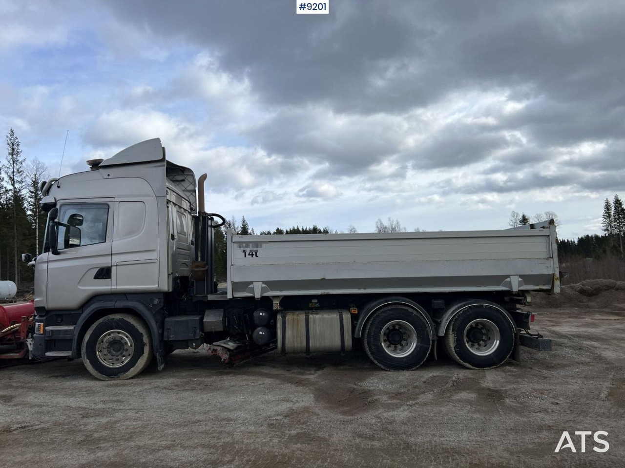 Tipper Scania R520 Tipper truck with plow equipment and underbite: picture 8