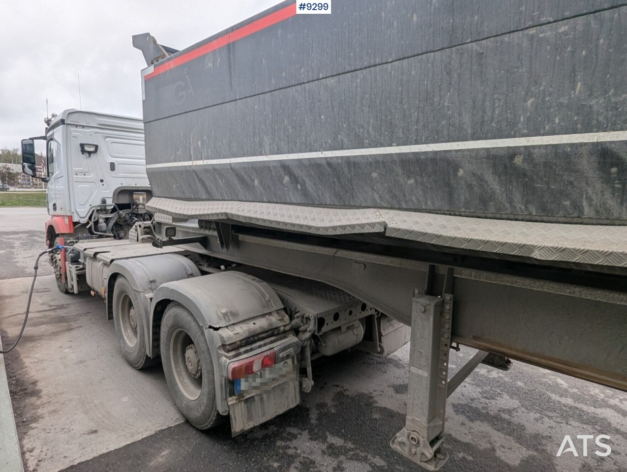Tractor unit Tractor Unit Mercedes-Benz Arocs 3351 6x4 with tipper trailer: picture 8 Tractor unit Tractor Unit Mercedes-Benz Arocs 3351 6x4 with tipper trailer: picture 8