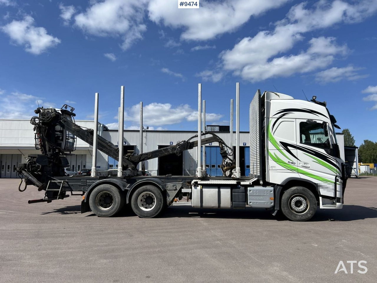 Volvo FH13 Logging truck with Loglift 105S crane - Timber truck, Crane truck: picture 4 Volvo FH13 Logging truck with Loglift 105S crane - Timber truck, Crane truck: picture 4