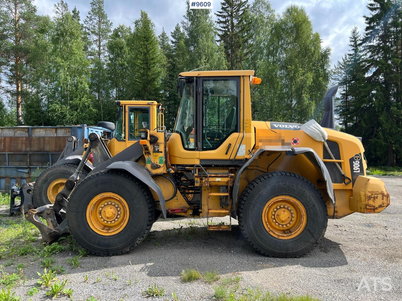 Volvo L90 G wheel loader - Wheel loader: picture 2 Volvo L90 G wheel loader - Wheel loader: picture 2