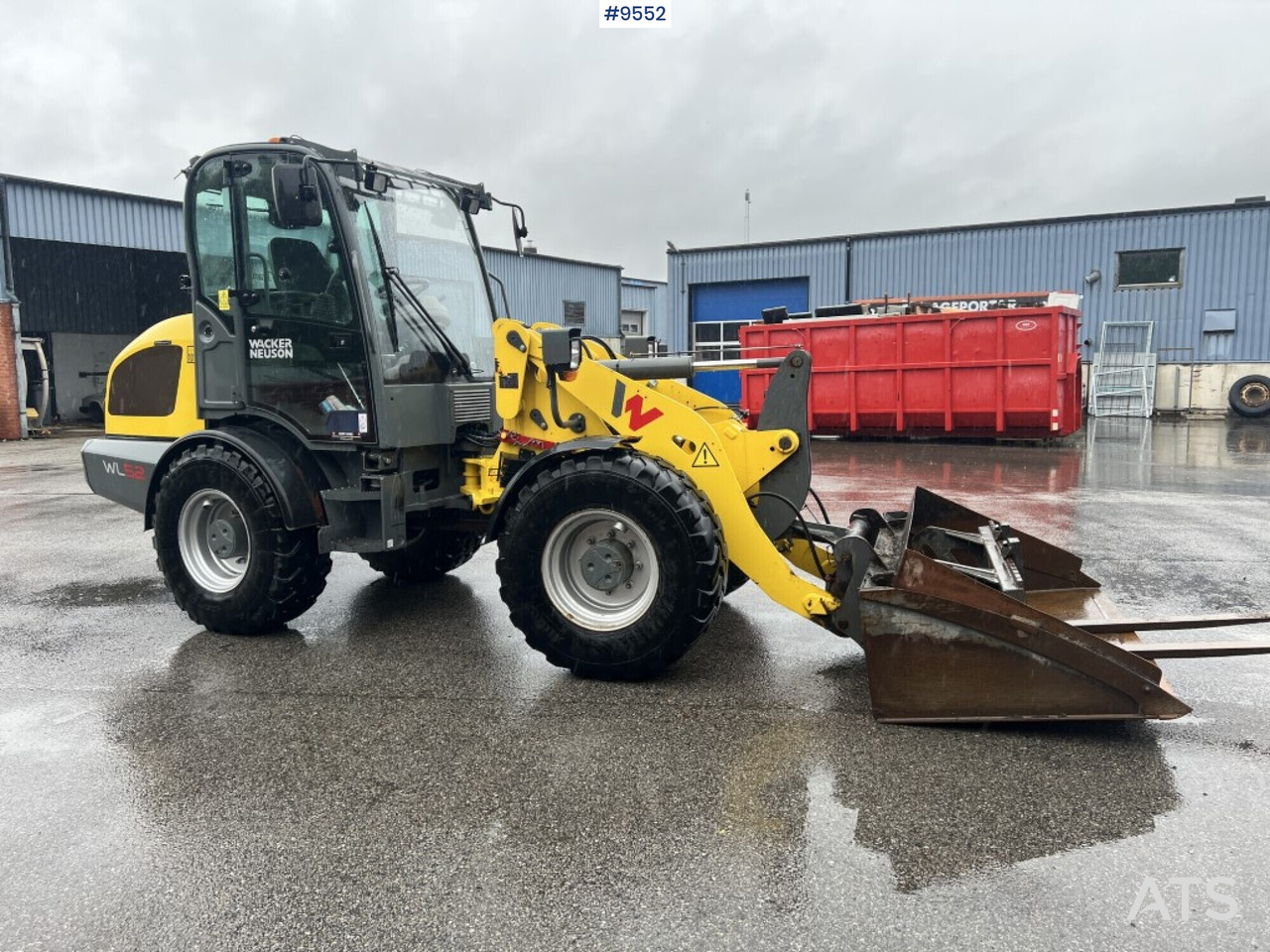 Wheel loader Wacker Neuson WL52 gears and tool stand - Wheel loader: picture 2 Wheel loader Wacker Neuson WL52 gears and tool stand - Wheel loader: picture 2