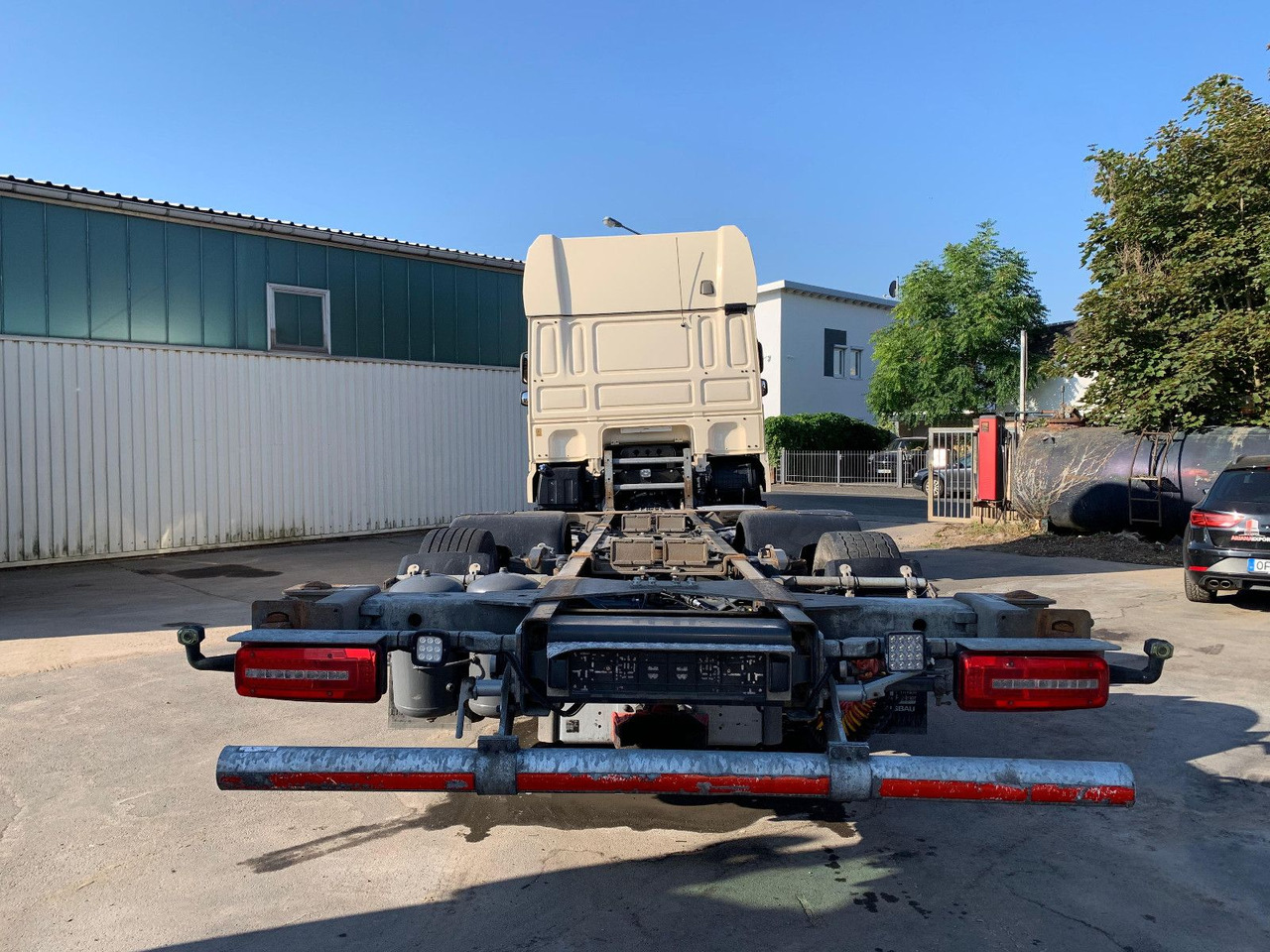 DAF XF 480 SSC LL BDF *Retader/2xTank/ACC/Lift/AHK - Cab chassis truck: picture 3 DAF XF 480 SSC LL BDF *Retader/2xTank/ACC/Lift/AHK - Cab chassis truck: picture 3