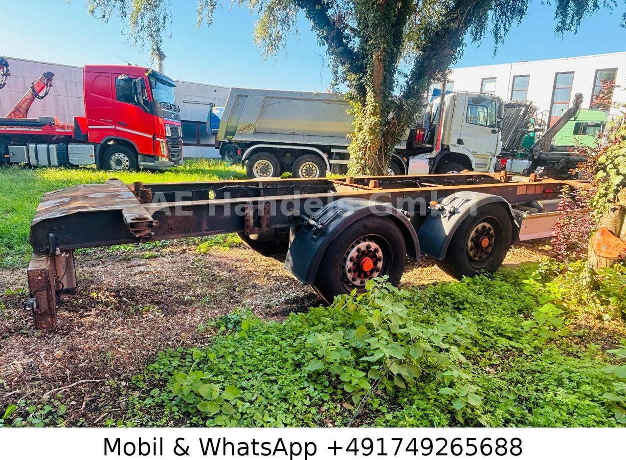 Fliegl TWP 180 Tandem Tiefgekoppelt *BWP/Scheibenbremse - Container transporter/ Swap body trailer: picture 3 Fliegl TWP 180 Tandem Tiefgekoppelt *BWP/Scheibenbremse - Container transporter/ Swap body trailer: picture 3