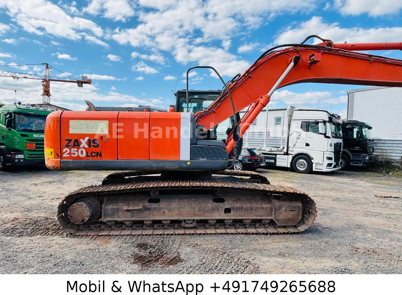 Hitachi ZX250LCN-3 *16.800 STD/Monoausleger/OilQuick - Crawler excavator: picture 4 Hitachi ZX250LCN-3 *16.800 STD/Monoausleger/OilQuick - Crawler excavator: picture 4