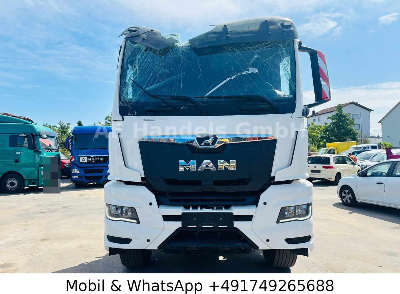 Cab chassis truck MAN TGS 32.520 GN BB 8x4 *ACC / AP / LED: picture 9