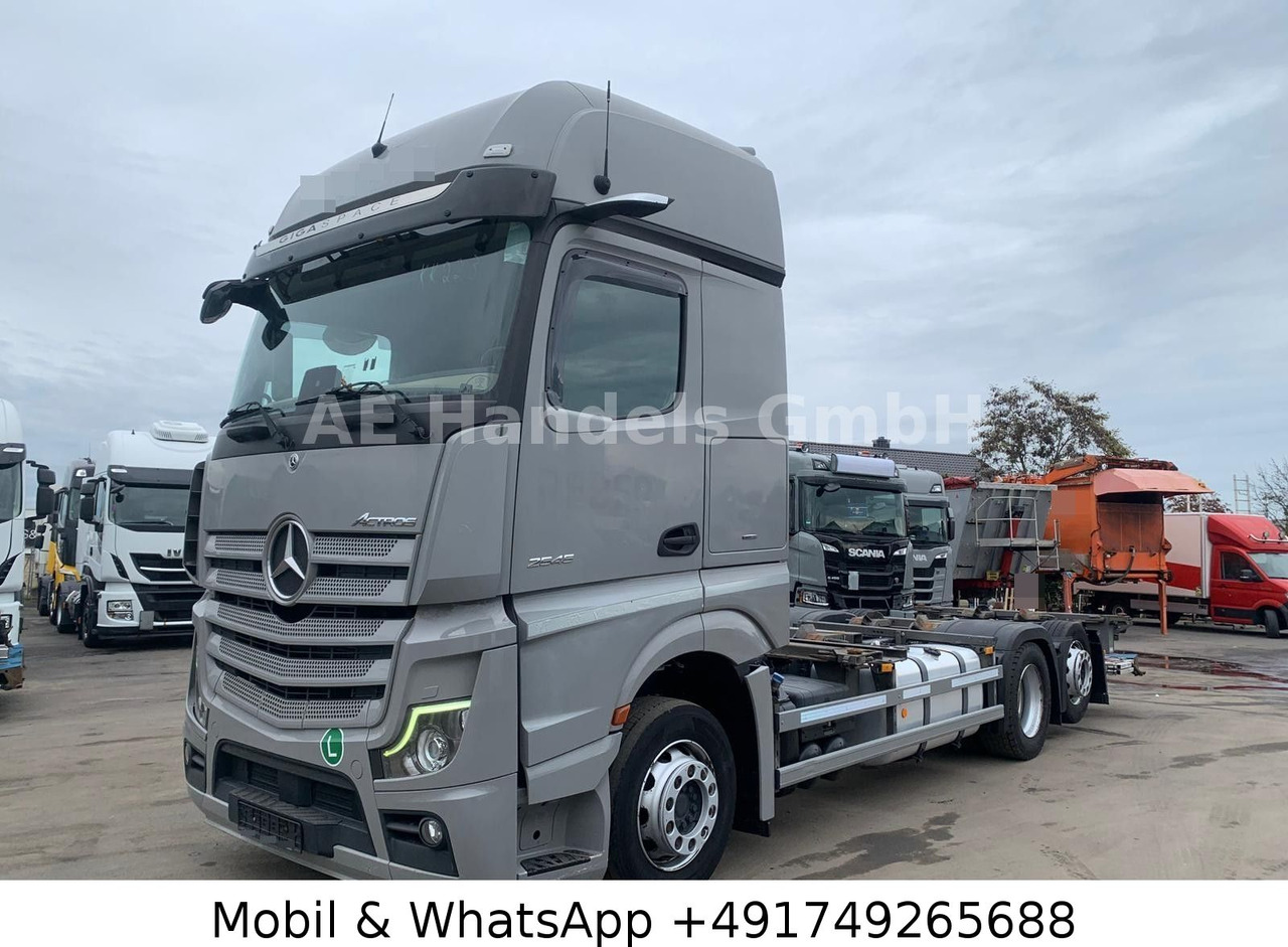 Mercedes-Benz Actros V 2545 BigSpace LL*Retarder/LBW/Lenk+Lift - Container transporter/ Swap body truck: picture 1 Mercedes-Benz Actros V 2545 BigSpace LL*Retarder/LBW/Lenk+Lift - Container transporter/ Swap body truck: picture 1