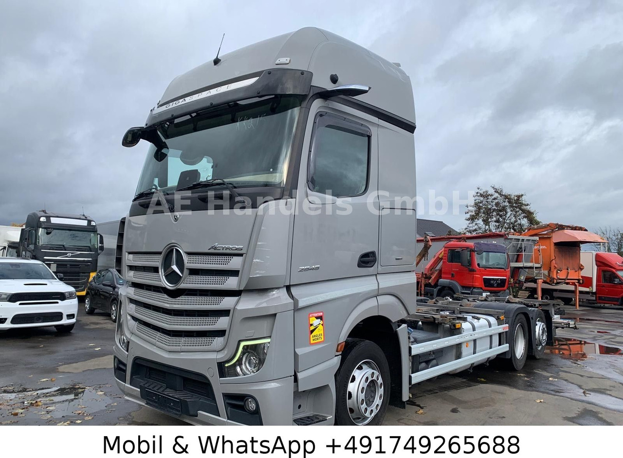 Mercedes-Benz Actros V 2545 GigaSpace BDF LL*Retarder/LBW/L+L - Container transporter/ Swap body truck: picture 1 Mercedes-Benz Actros V 2545 GigaSpace BDF LL*Retarder/LBW/L+L - Container transporter/ Swap body truck: picture 1