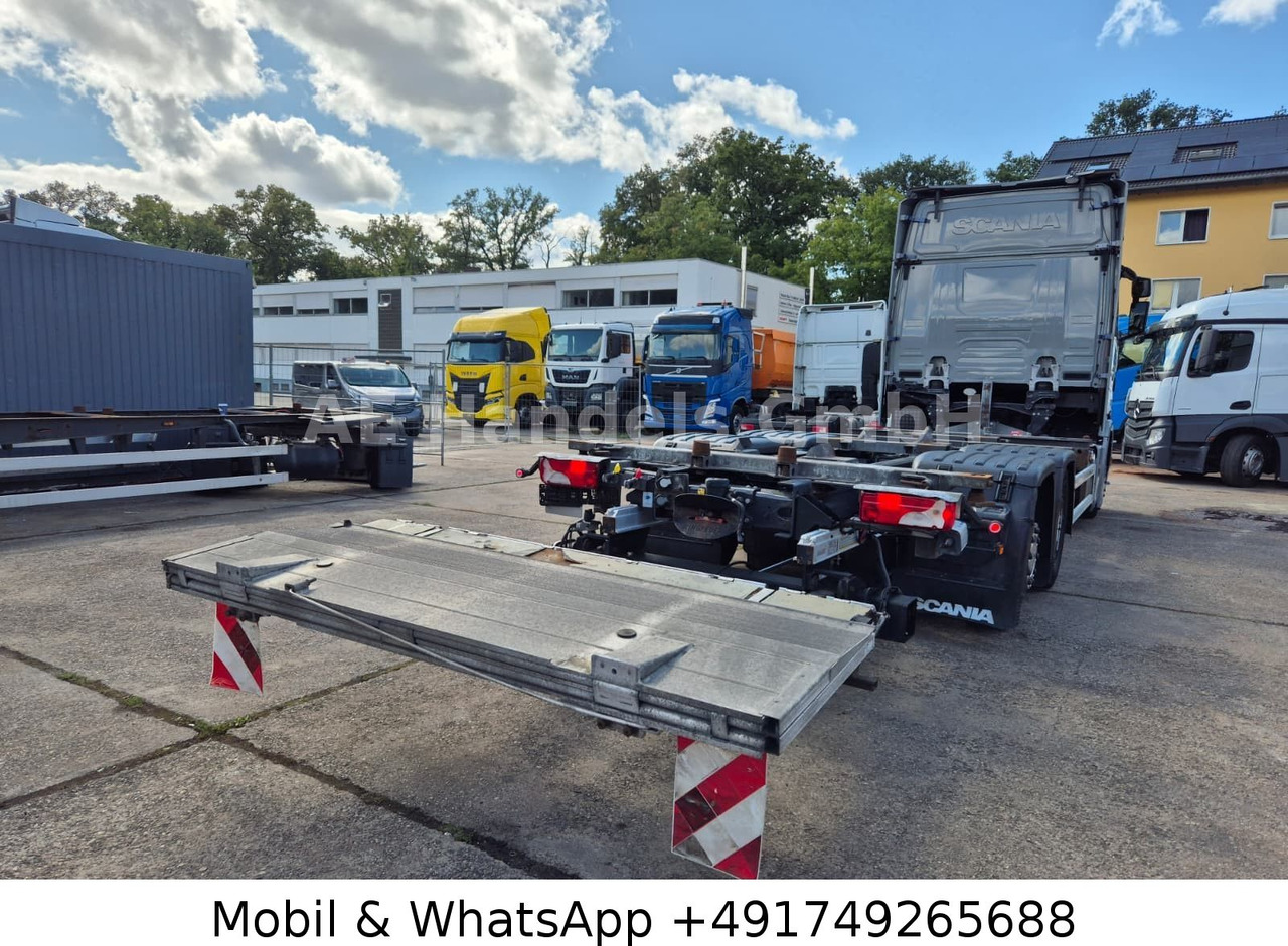 Scania S450 HighLine BDF *Retarder/Lenk+Lift/Multi/LBW - Container transporter/ Swap body truck: picture 4 Scania S450 HighLine BDF *Retarder/Lenk+Lift/Multi/LBW - Container transporter/ Swap body truck: picture 4