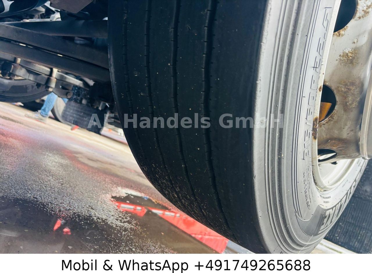 Container transporter/ Swap body truck Scania S450 HighLine BDF *Retarder/Lenk+Lift/Multi/LBW: picture 17 Container transporter/ Swap body truck Scania S450 HighLine BDF *Retarder/Lenk+Lift/Multi/LBW: picture 17