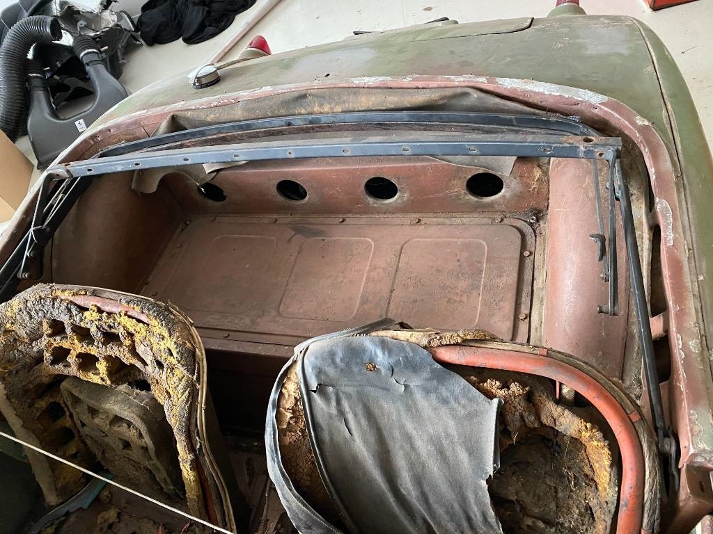 Car DORETTI SWALLOW 2 -LITRE: picture 14