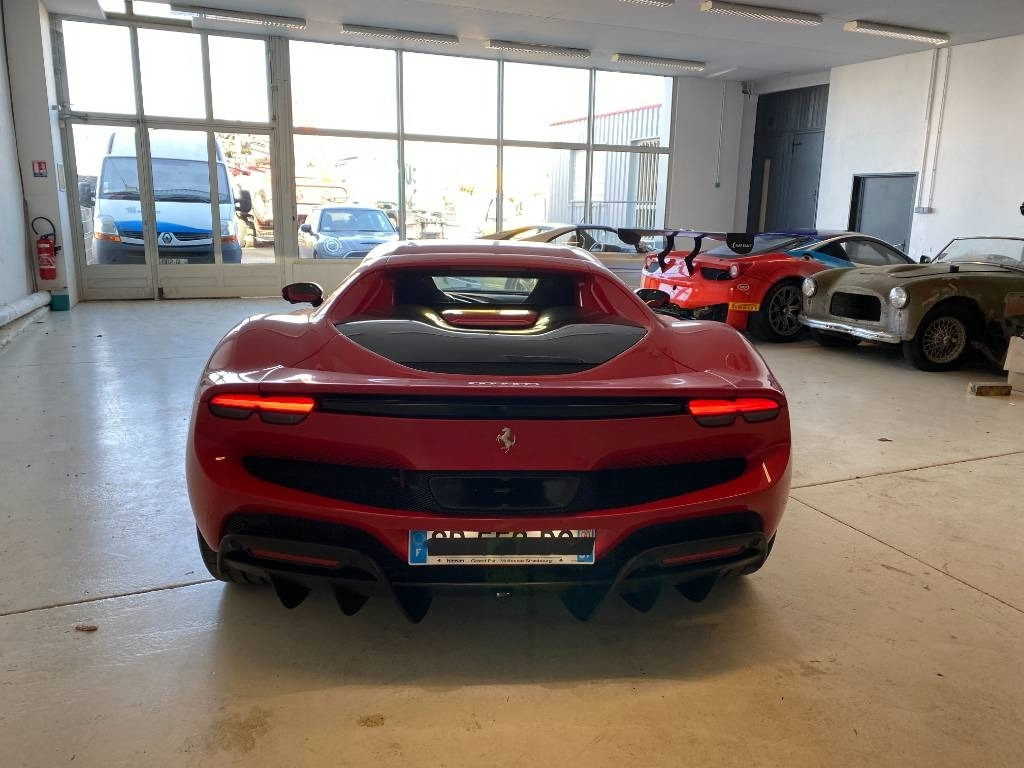 Ferrari 296 GTB Origine Françaises TVA Récupérable neuve - Coupe: picture 5 Ferrari 296 GTB Origine Françaises TVA Récupérable neuve - Coupe: picture 5