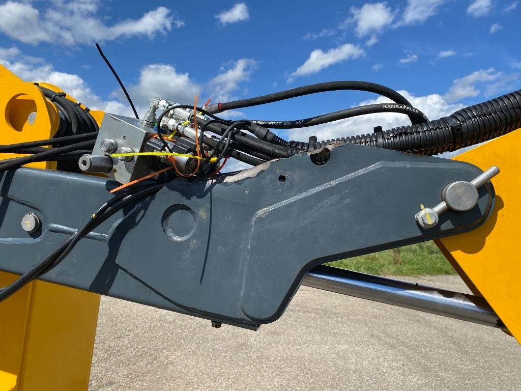 Articulated boom Haulotte HA16 RT/PRO-Certificat CE endommagée: picture 12 Articulated boom Haulotte HA16 RT/PRO-Certificat CE endommagée: picture 12