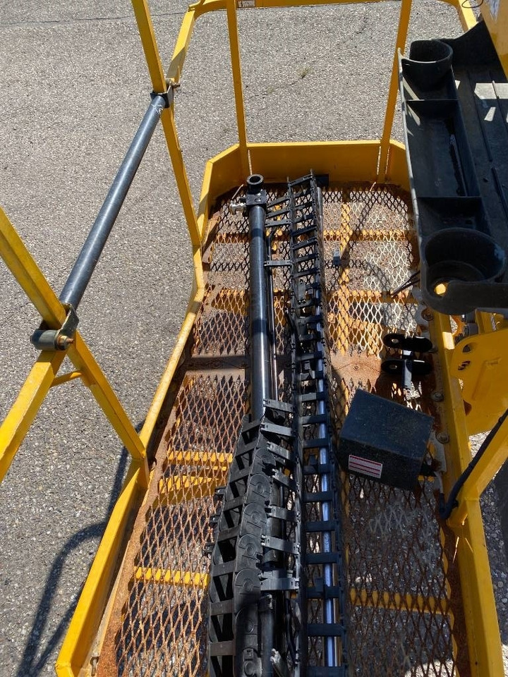 Articulated boom Haulotte HA16 RT/PRO-Certificat CE endommagée: picture 14 Articulated boom Haulotte HA16 RT/PRO-Certificat CE endommagée: picture 14