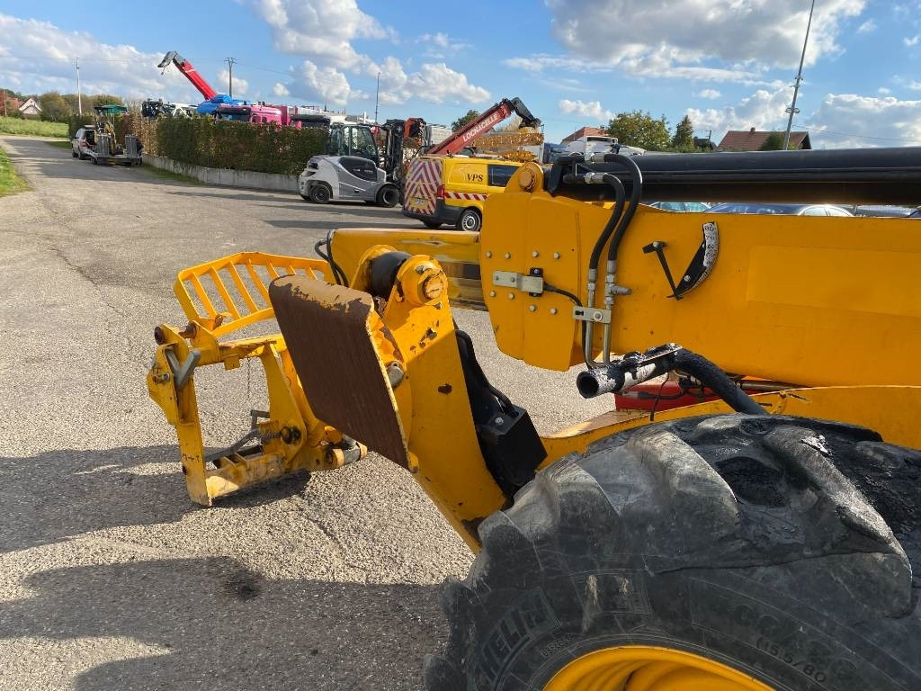 Telescopic handler JCB 540-140 -1er Main endommagé: picture 19 Telescopic handler JCB 540-140 -1er Main endommagé: picture 19