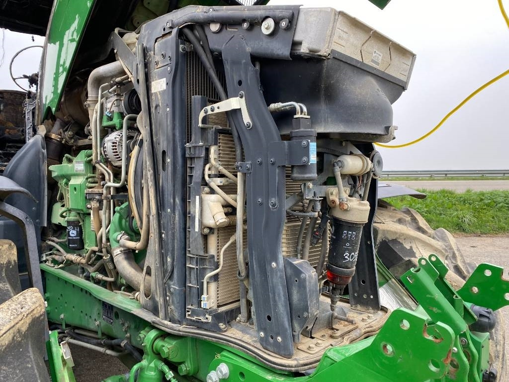 Farm tractor John Deere 6250 R / AutoPower endommagé: picture 16