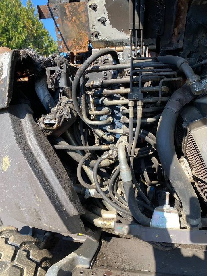 Wheel excavator Mecalac 7 MWR Origine Française endommagée: picture 9