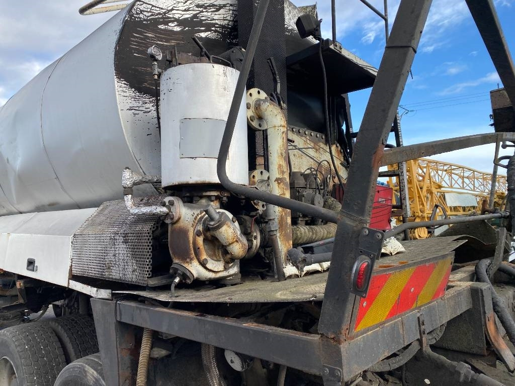 Tank truck Mercedes-Benz ACTROS Mp2 2536/6x2 BVM -ACMAR CRAON Z12341: picture 25 Tank truck Mercedes-Benz ACTROS Mp2 2536/6x2 BVM -ACMAR CRAON Z12341: picture 25