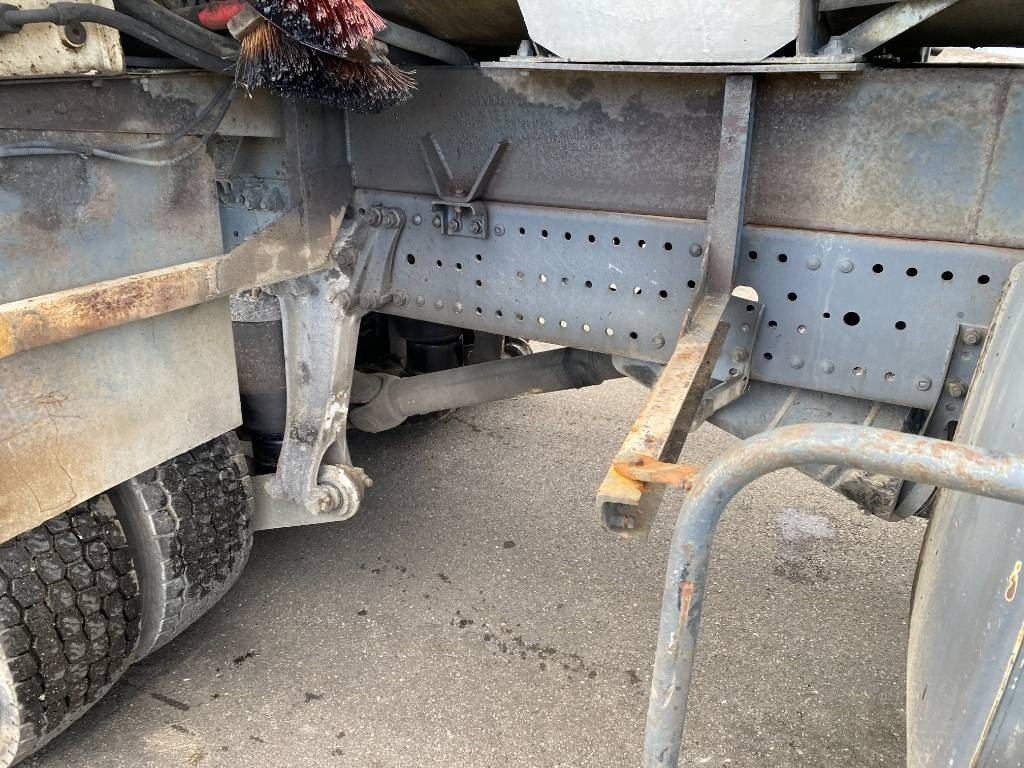 Tank truck Mercedes-Benz ACTROS Mp2 2536/6x2 BVM -ACMAR CRAON Z12341: picture 44 Tank truck Mercedes-Benz ACTROS Mp2 2536/6x2 BVM -ACMAR CRAON Z12341: picture 44