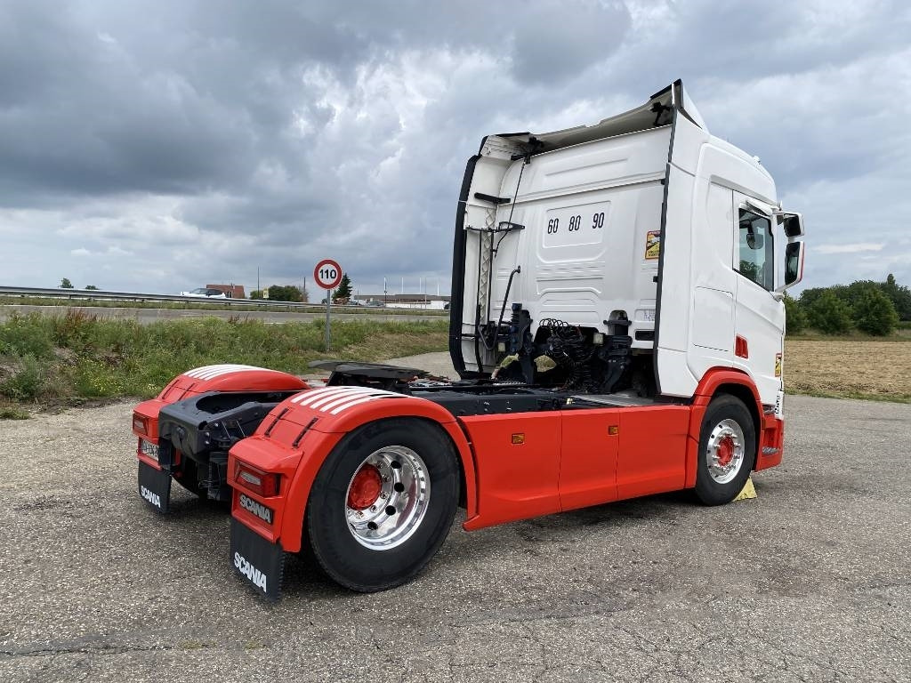 Scania R 460 A4x2NA / RETARDER endommagé - Tractor unit: picture 4 Scania R 460 A4x2NA / RETARDER endommagé - Tractor unit: picture 4