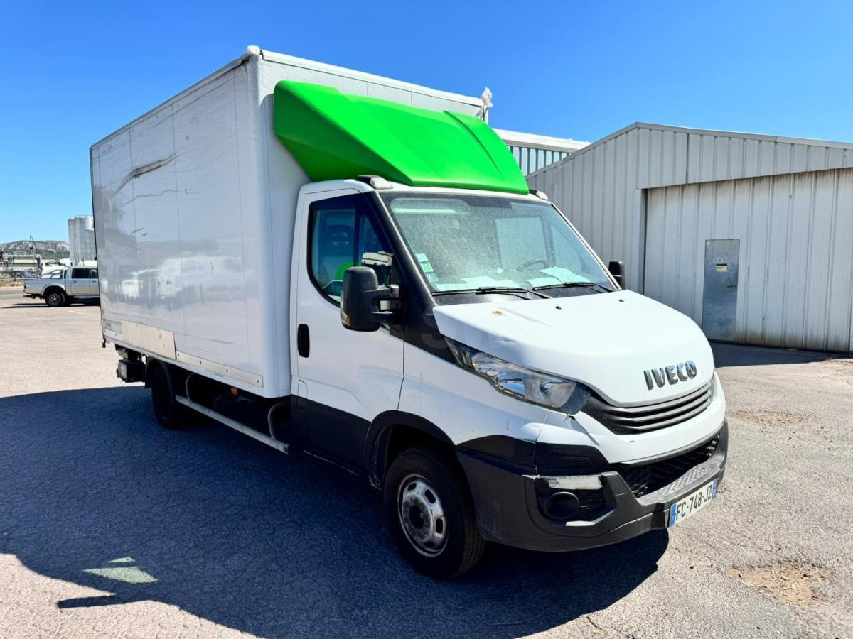 Iveco 35C14 CAISSE HAYON - Box van: picture 2 Iveco 35C14 CAISSE HAYON - Box van: picture 2