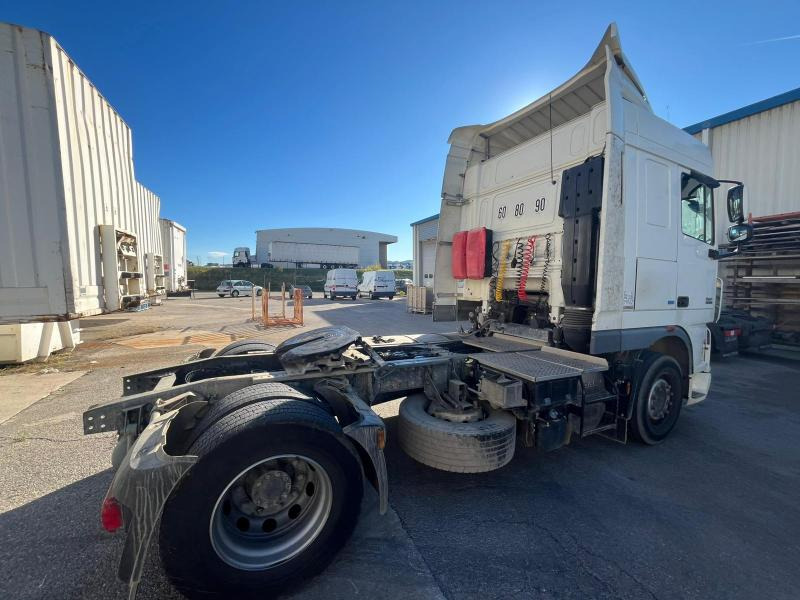 DAF XF 105.460 - Tractor unit: picture 5 DAF XF 105.460 - Tractor unit: picture 5