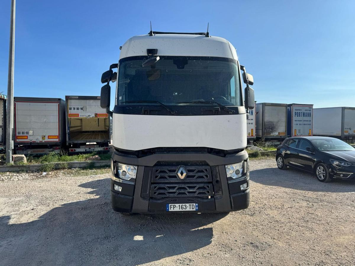 Renault T 460 - Tractor unit: picture 2 Renault T 460 - Tractor unit: picture 2