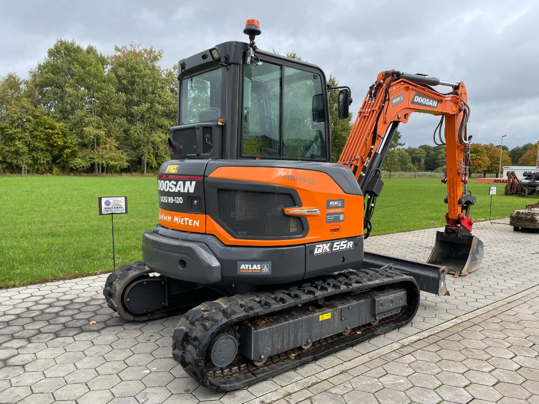 Doosan DX55R-7 - Mini excavator: picture 2 Doosan DX55R-7 - Mini excavator: picture 2