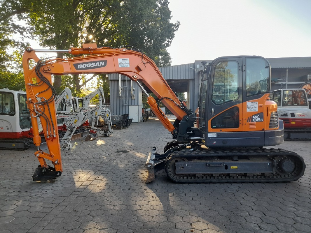 Doosan DX85R-3 - Excavator: picture 2 Doosan DX85R-3 - Excavator: picture 2