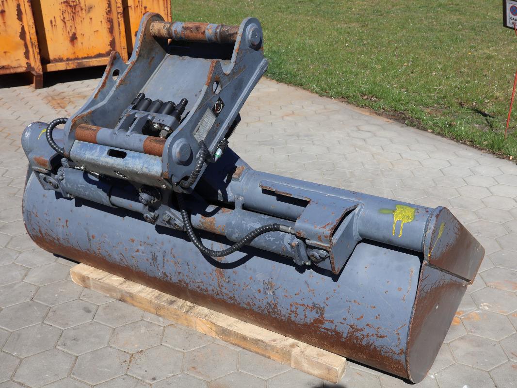 UNIVERSALLÖFFEL, 2000 MM - Excavator bucket: picture 2 UNIVERSALLÖFFEL, 2000 MM - Excavator bucket: picture 2
