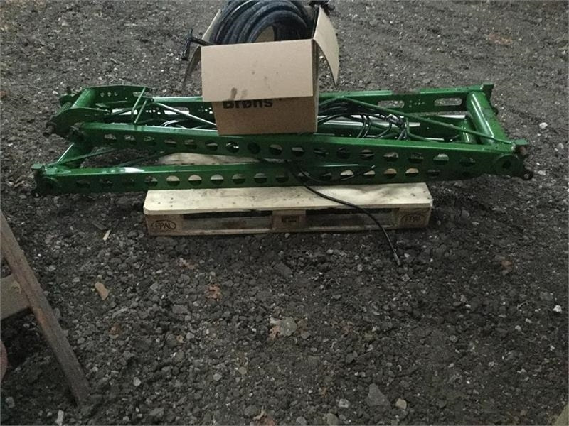 Amazone UG3000 - Trailed sprayer: picture 1 Amazone UG3000 - Trailed sprayer: picture 1