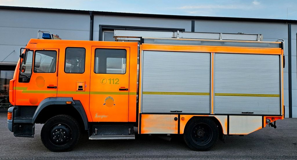 MAN 14.224 L80 4x4 Feuerwehr LF16 Ziegler - Fire truck: picture 2 MAN 14.224 L80 4x4 Feuerwehr LF16 Ziegler - Fire truck: picture 2