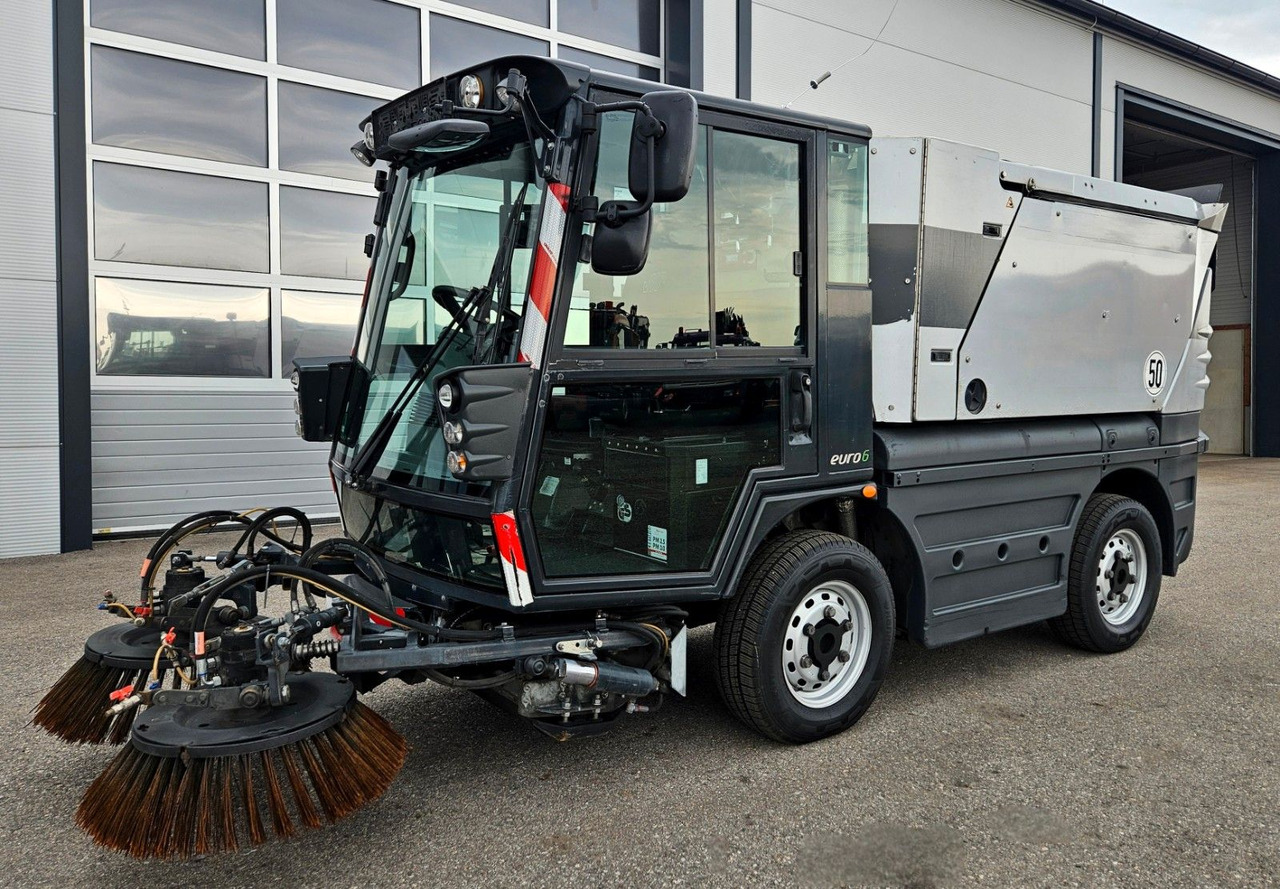 Road sweeper Schmidt Swingo Compact 200 Euro6: picture 1