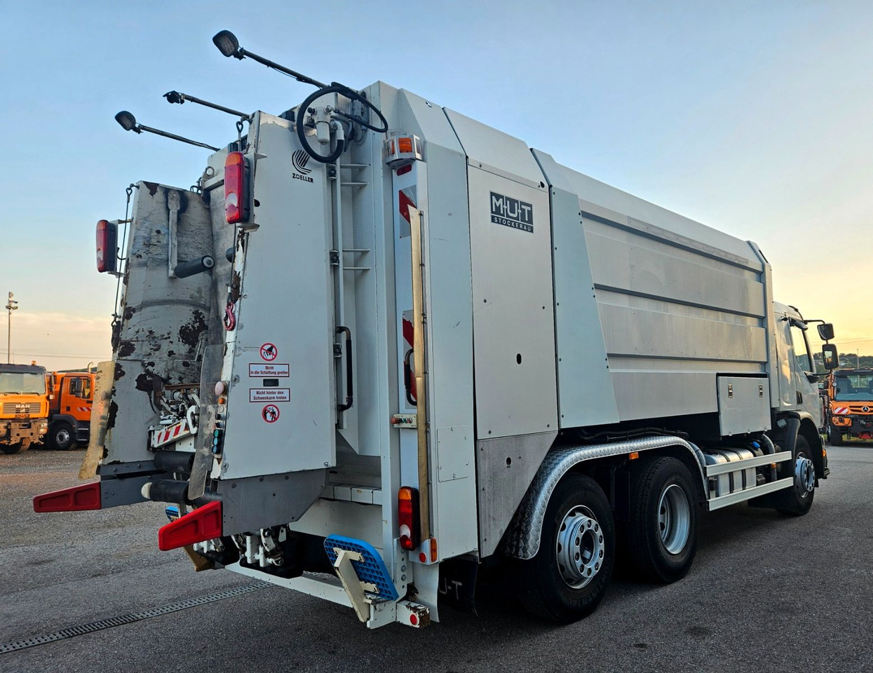 Volvo FM320 Rotopress MUT FAUN Euro5 115tkm - Garbage truck: picture 5 Volvo FM320 Rotopress MUT FAUN Euro5 115tkm - Garbage truck: picture 5