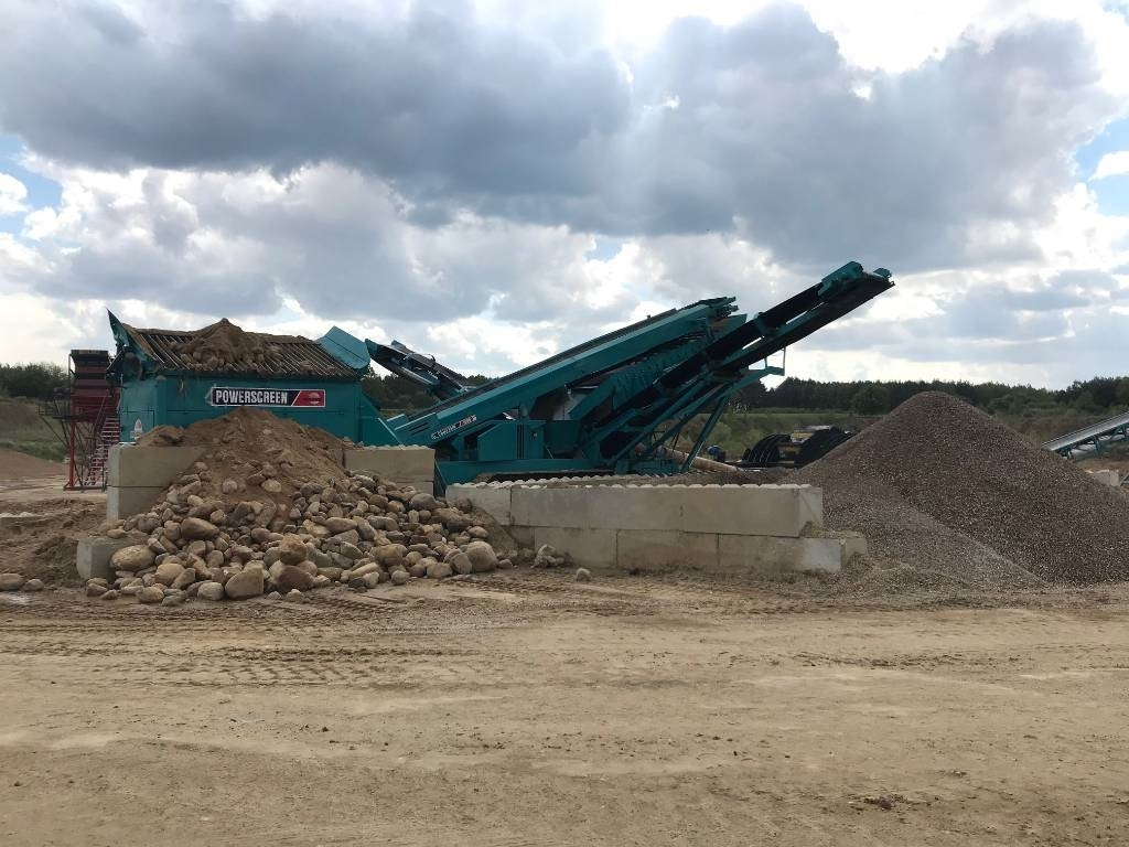 Screener PowerScreen Chieftain 1800: picture 7