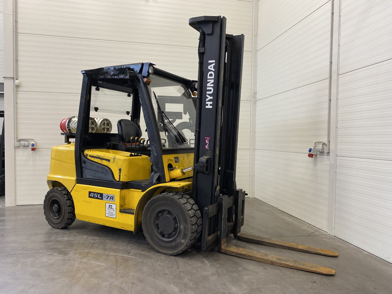 HYUNDAI 45L-7A - LPG forklift: picture 4 HYUNDAI 45L-7A - LPG forklift: picture 4