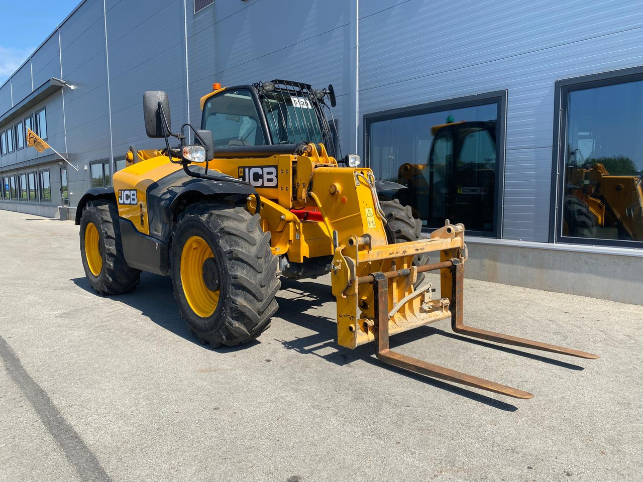 JCB 535-95 - Telescopic handler: picture 3 JCB 535-95 - Telescopic handler: picture 3