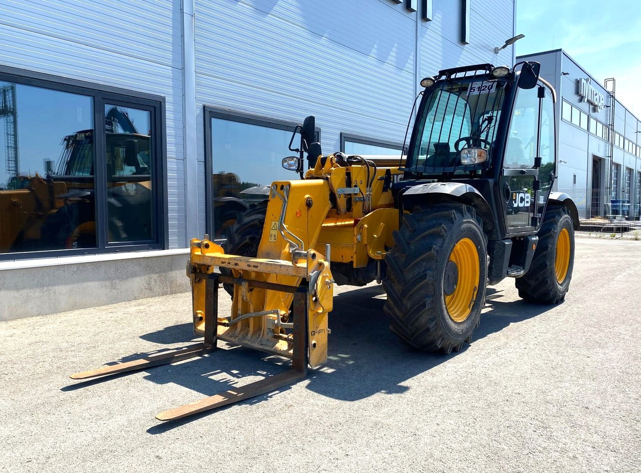JCB 535-95 - Telescopic handler: picture 1 JCB 535-95 - Telescopic handler: picture 1