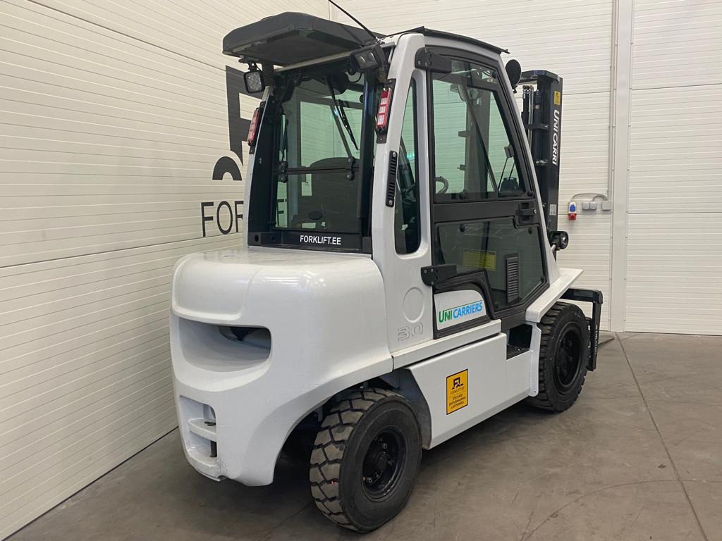 Unicarriers YG1D2A30Q - Diesel forklift: picture 3 Unicarriers YG1D2A30Q - Diesel forklift: picture 3