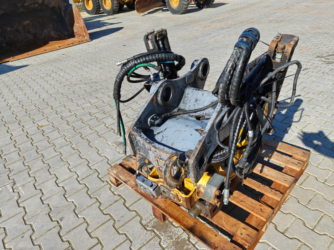 Lehnhoff Engon Rototilt EC15 MS10 - Tiltrotator: picture 3 Lehnhoff Engon Rototilt EC15 MS10 - Tiltrotator: picture 3