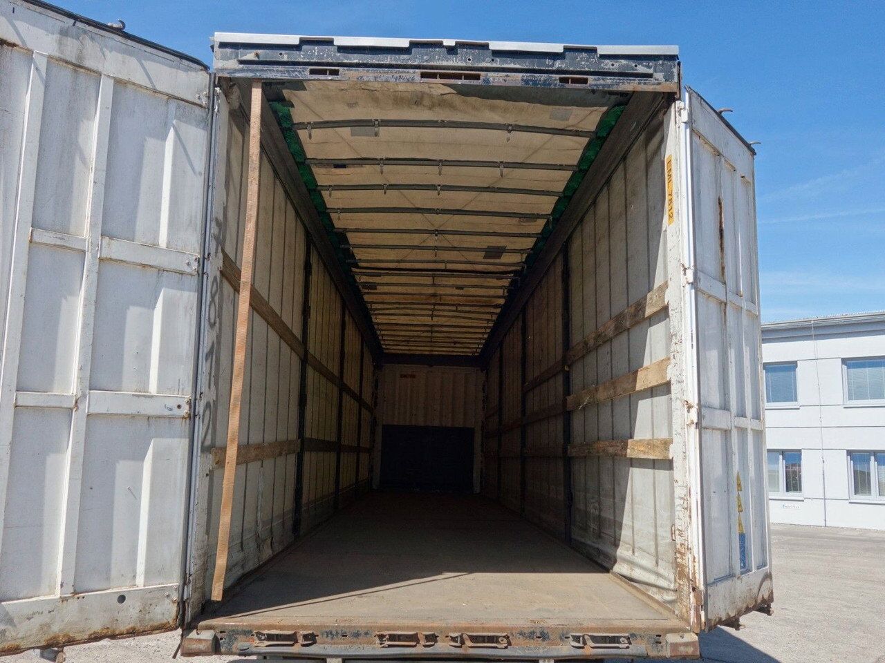 Krone SD Mega, Liftachse - Curtainsider semi-trailer: picture 5 Krone SD Mega, Liftachse - Curtainsider semi-trailer: picture 5