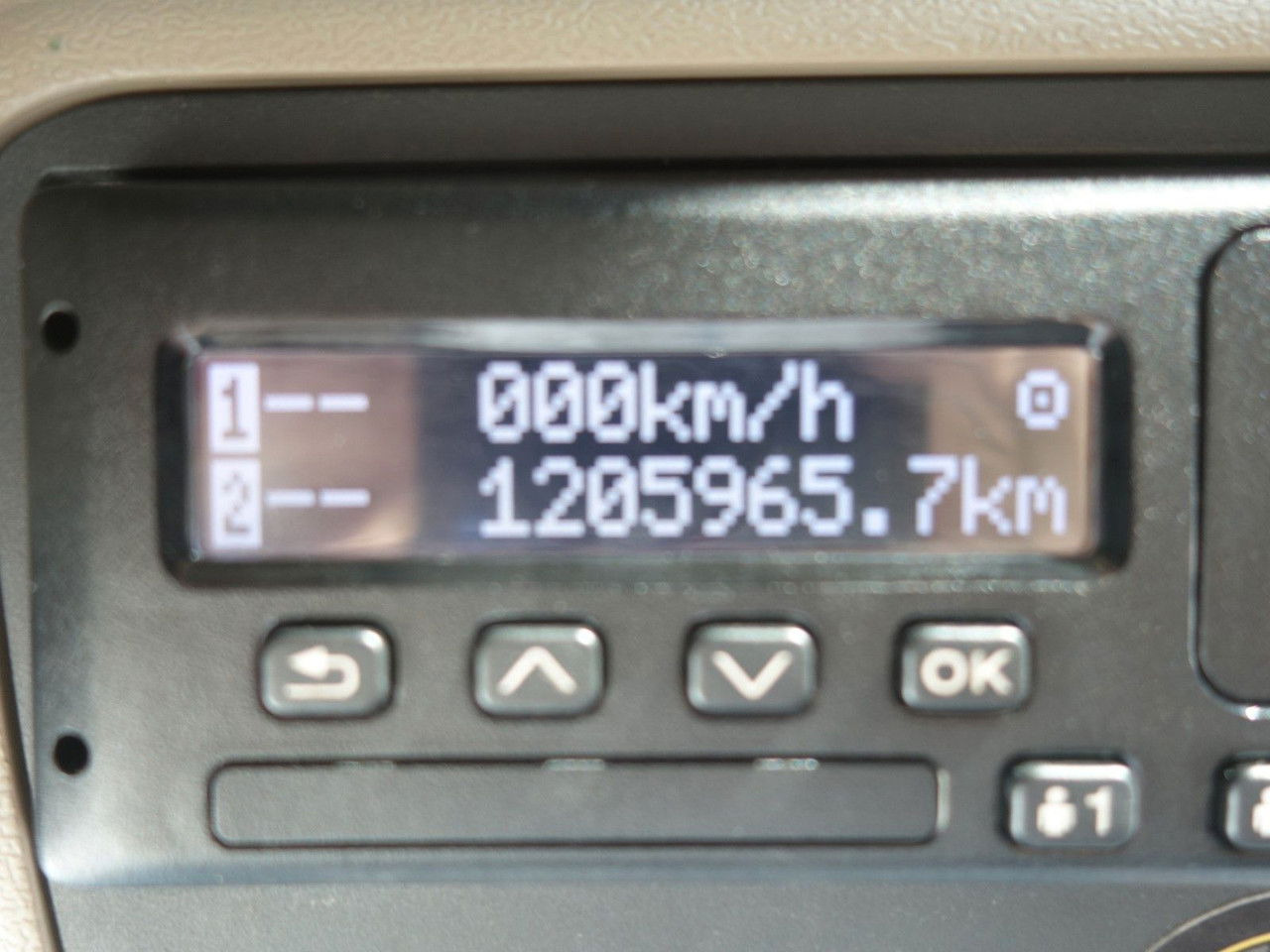 Tractor unit Scania R450 LD, Retarder, Topline: picture 19