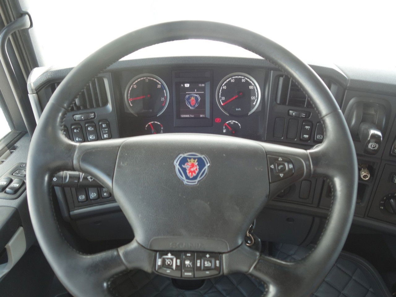 Tractor unit Scania R450 LD, Retarder, Topline: picture 16