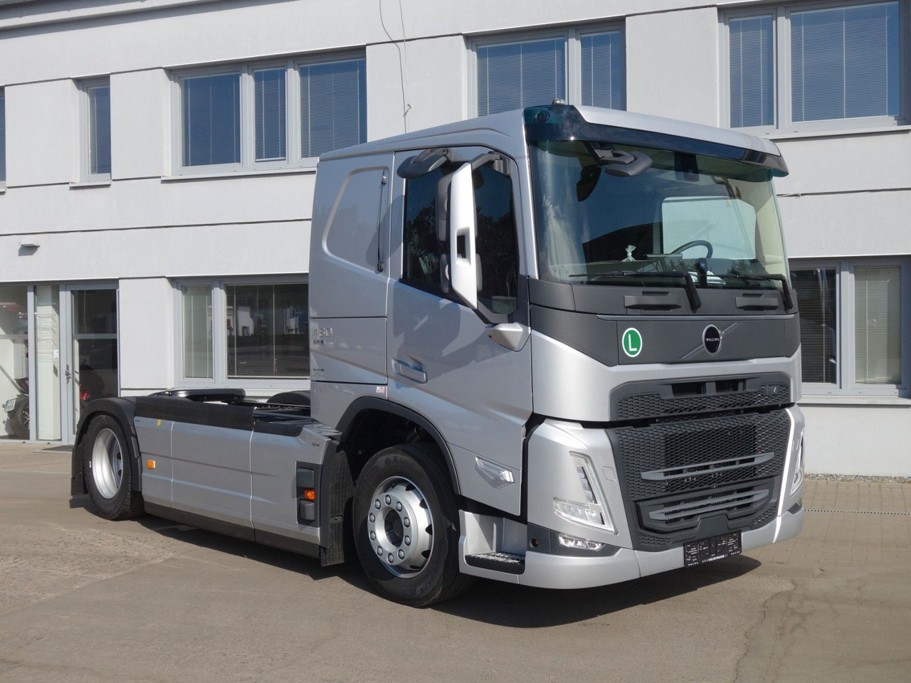 Volvo FM 13, 460 PS, Retarder , fur Euro Lohr Volvo FM 13, 460 PS, Retarder , fur Euro Lohr - Tractor unit: picture 2 Volvo FM 13, 460 PS, Retarder , fur Euro Lohr Volvo FM 13, 460 PS, Retarder , fur Euro Lohr - Tractor unit: picture 2