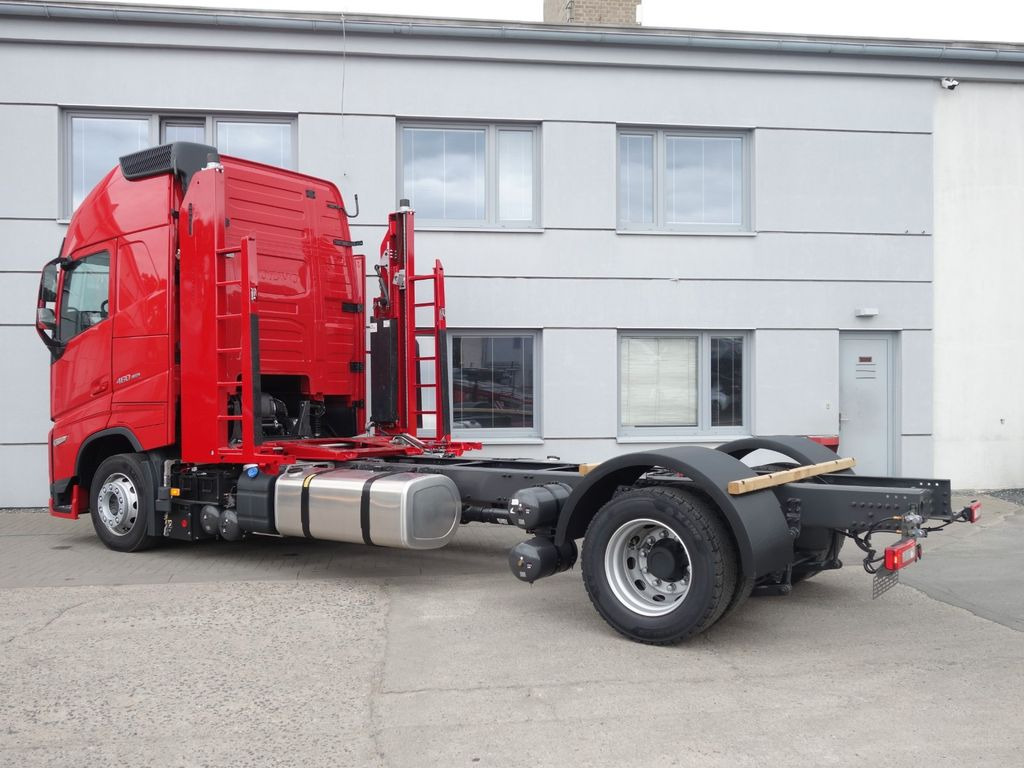 Volvo FH 13 XL 460 TC Neue fur Kassbohrer - Autotransporter truck: picture 5 Volvo FH 13 XL 460 TC Neue fur Kassbohrer - Autotransporter truck: picture 5