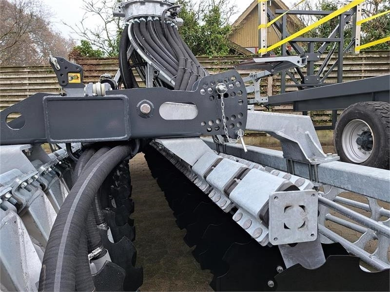 Volmer T-Rubber TRG W601 - Slurry tanker: picture 4 Volmer T-Rubber TRG W601 - Slurry tanker: picture 4