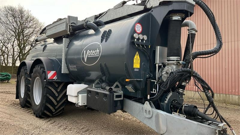 Votech VG2-22 XXL Dog Walk - Slurry tanker: picture 3 Votech VG2-22 XXL Dog Walk - Slurry tanker: picture 3