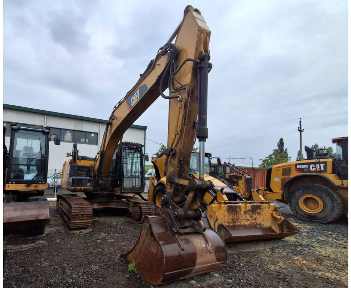 CAT 320EL - Crawler excavator: picture 1 CAT 320EL - Crawler excavator: picture 1