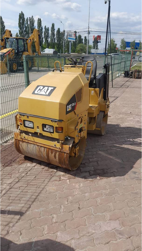 CAT CB 1.8 - Roller: picture 1 CAT CB 1.8 - Roller: picture 1