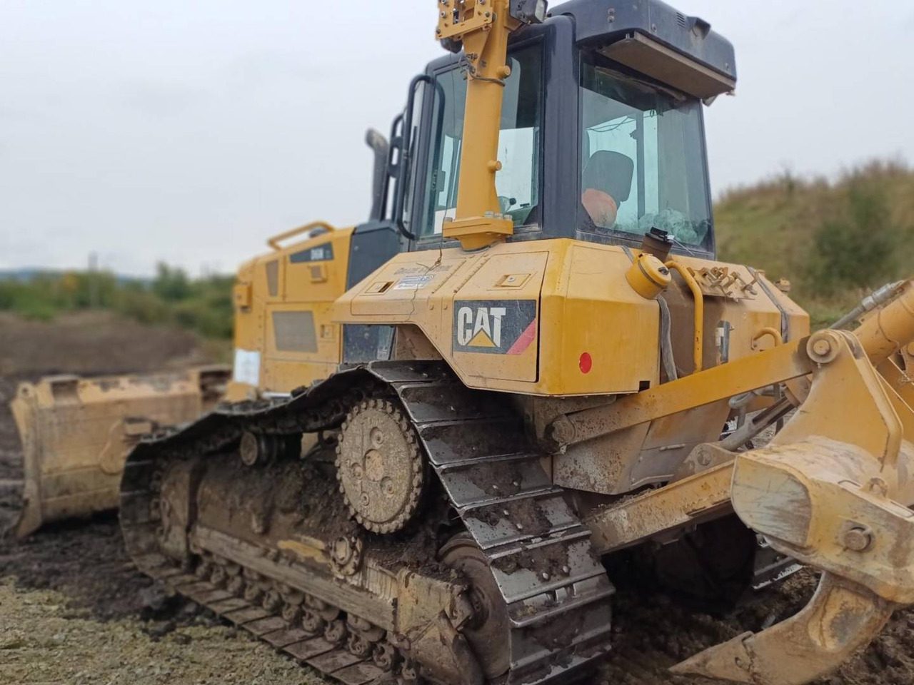 CAT D6NXL - Bulldozer: picture 4 CAT D6NXL - Bulldozer: picture 4
