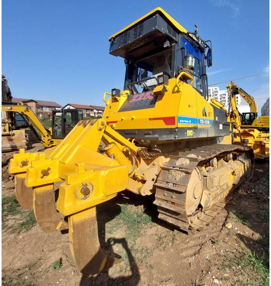 DRESSTA NORTH AMERICA TD-15M - Bulldozer: picture 3 DRESSTA NORTH AMERICA TD-15M - Bulldozer: picture 3